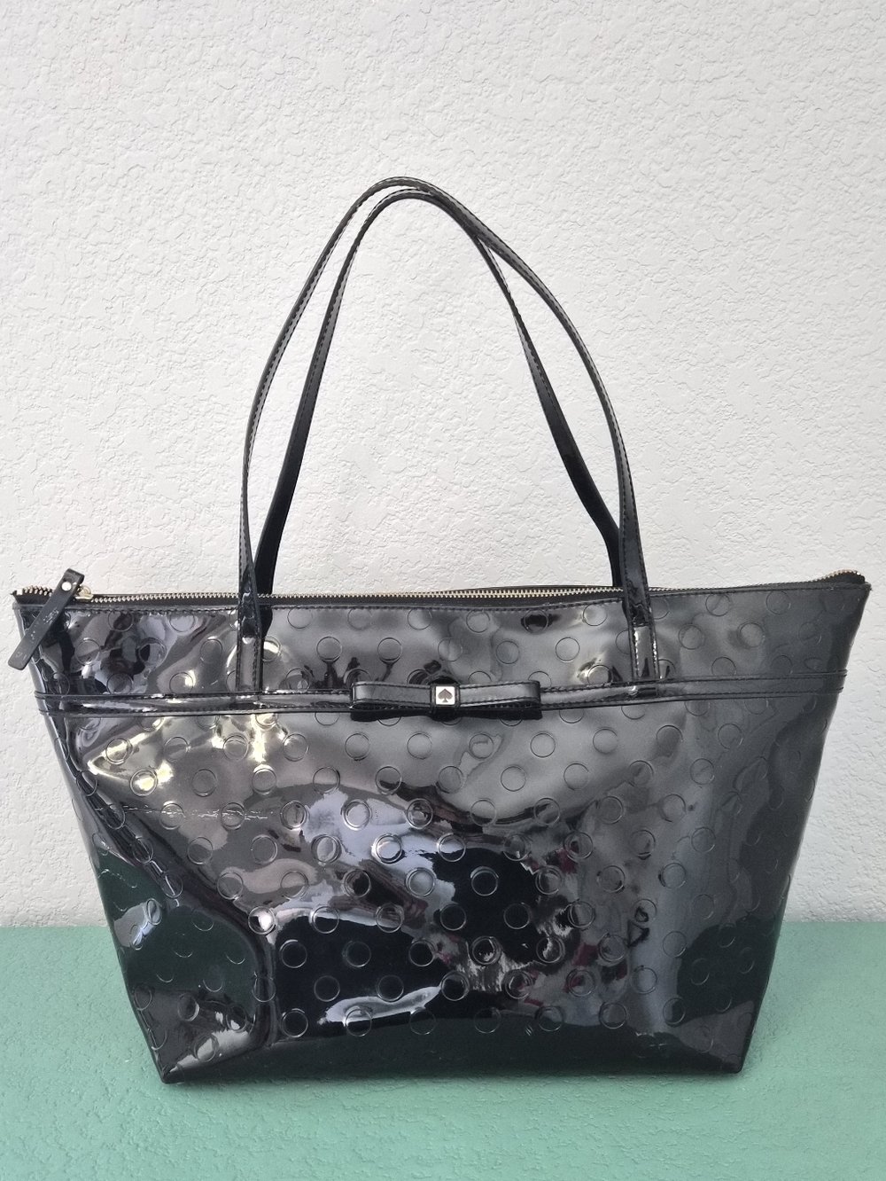 Modern Heritage Patent Tote Glossy Polka Dot Zip Bag Kate Spade Sophie